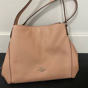 Spring purse!- Light pink Coach purse, good condition!